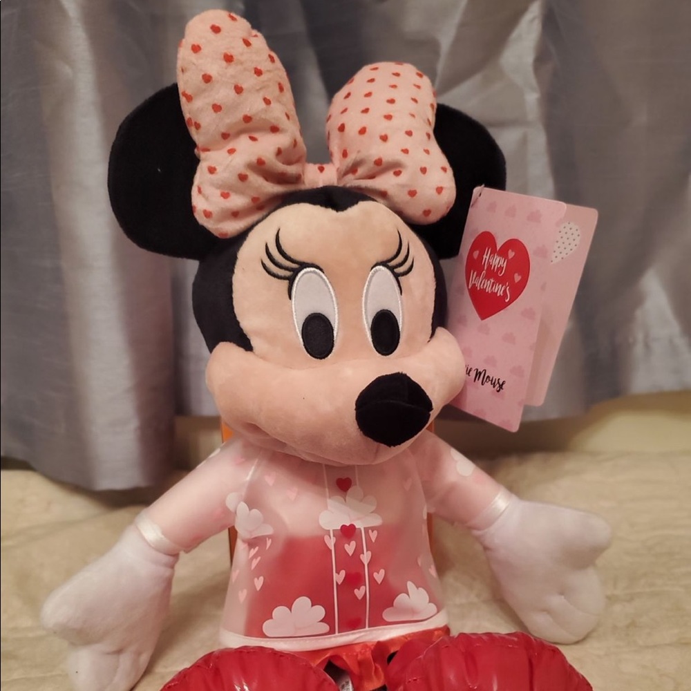 Disney Minnie plush